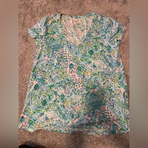 Lilly Pulitzer South Carolina t. New without tags.